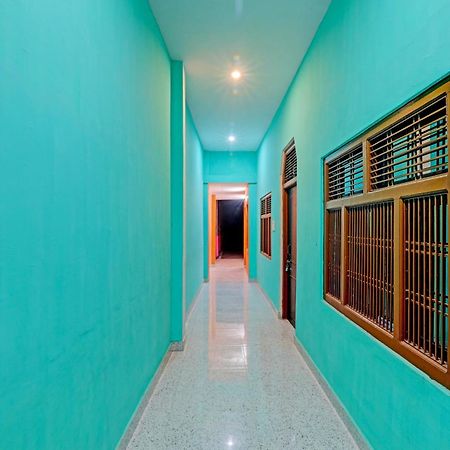 Hotel O Home Om Marriage Hall Ayodhya Zewnętrze zdjęcie