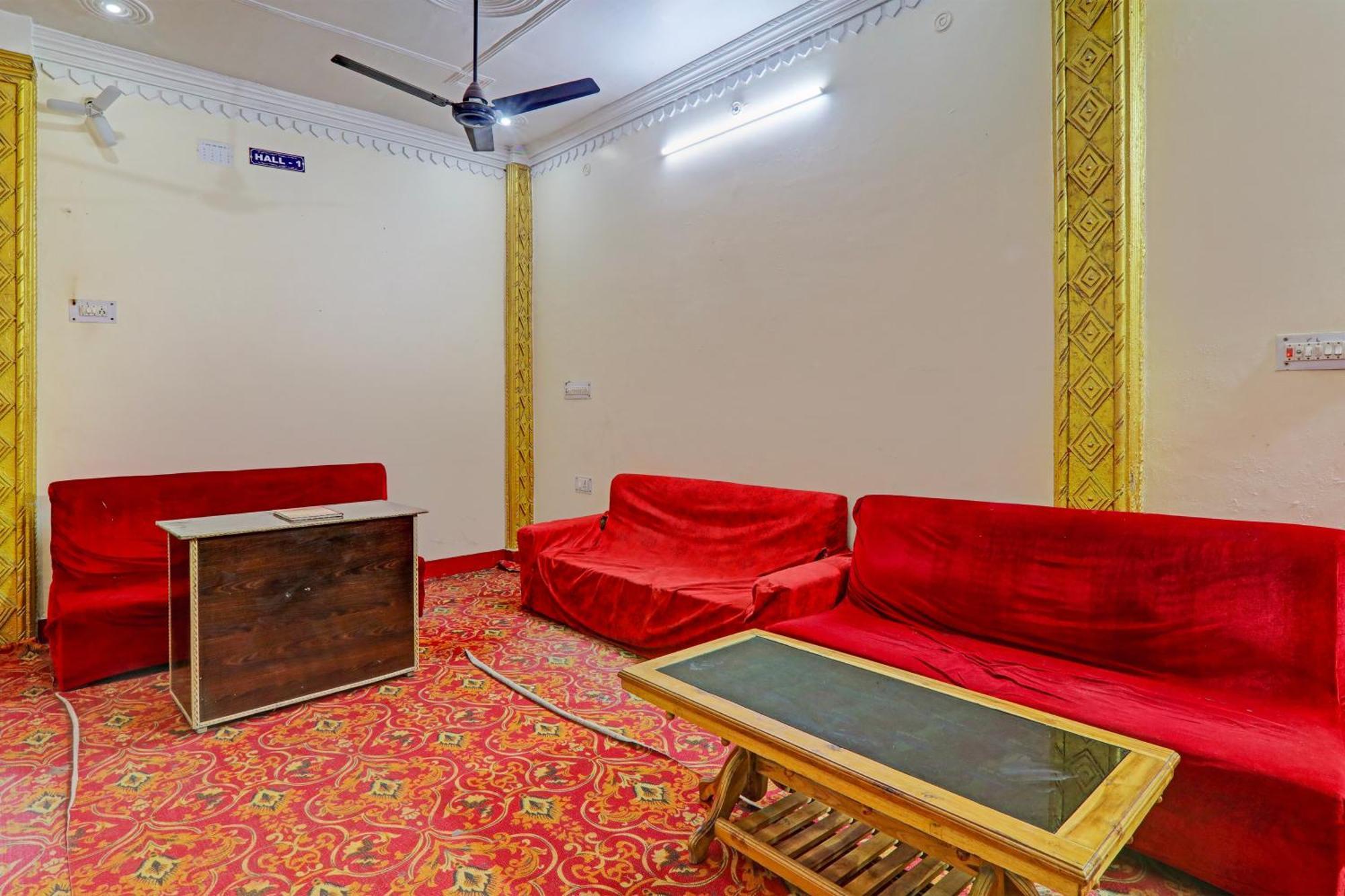Hotel O Home Om Marriage Hall Ayodhya Zewnętrze zdjęcie